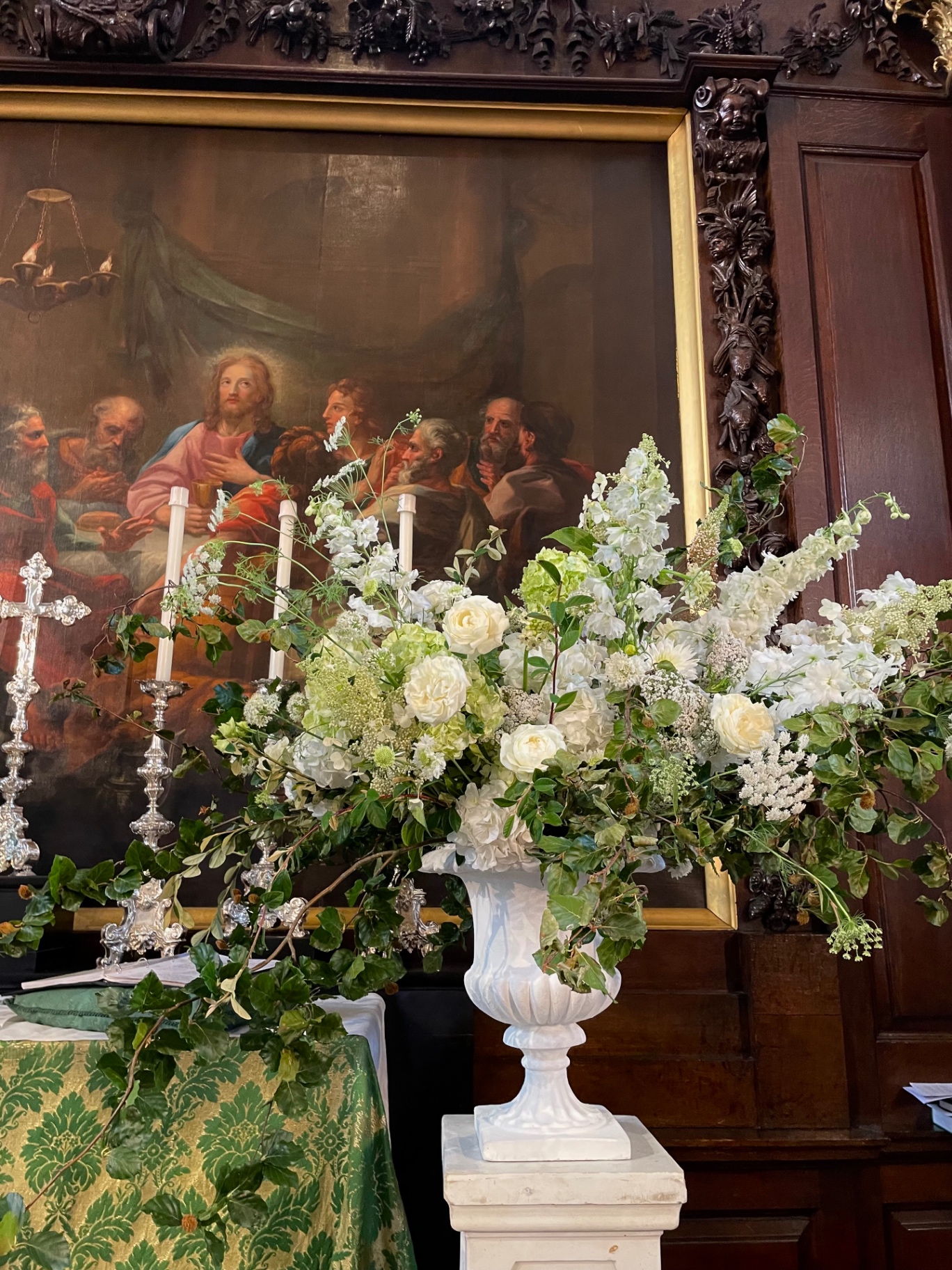 Urn Study, Event, Arrangement